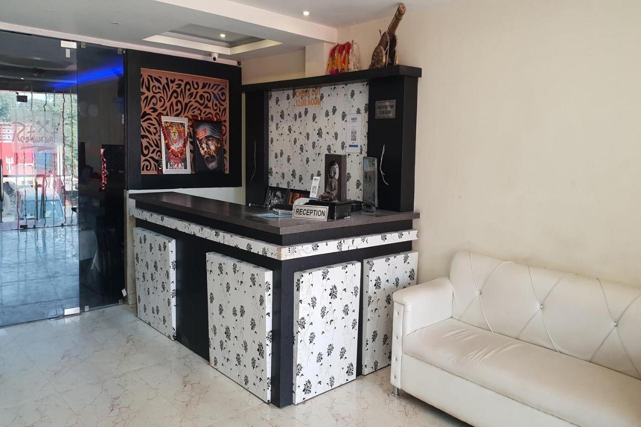 Oyo 27750 Bhagwati Residency Hotel Mirzāpur Exterior foto